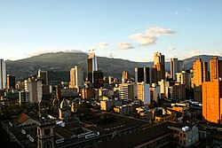 Día soleado en Medellin